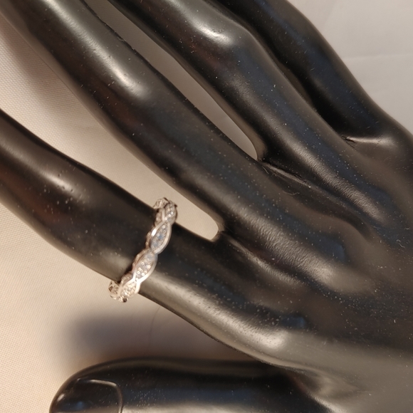 NWOT CZ 925 engagement ring and band size 5 - Picture 8 of 9